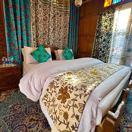 Lake Palace Group Of House Boats Srinagar  Ngoại thất bức ảnh