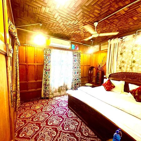 Lake Palace Group Of House Boats Srinagar  Ngoại thất bức ảnh