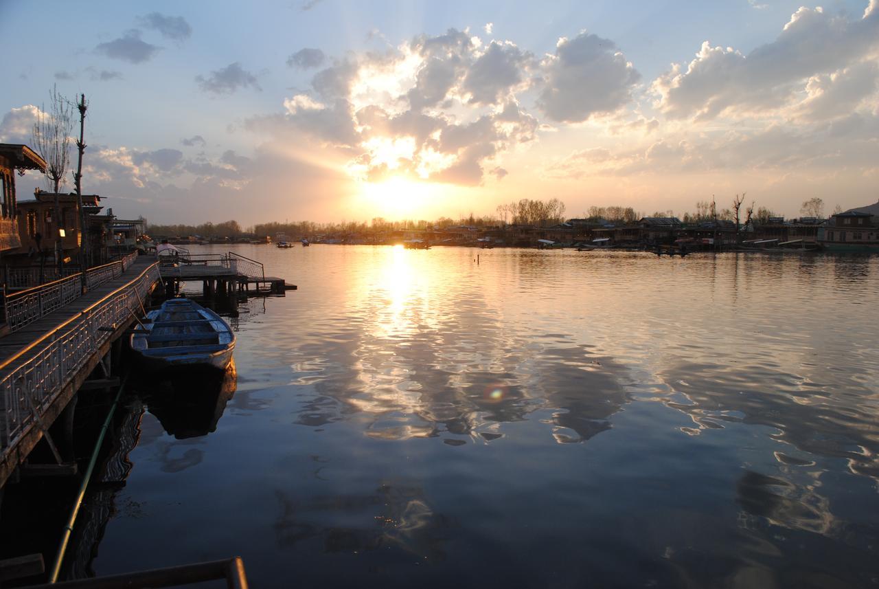Lake Palace Group Of House Boats Srinagar  Ngoại thất bức ảnh
