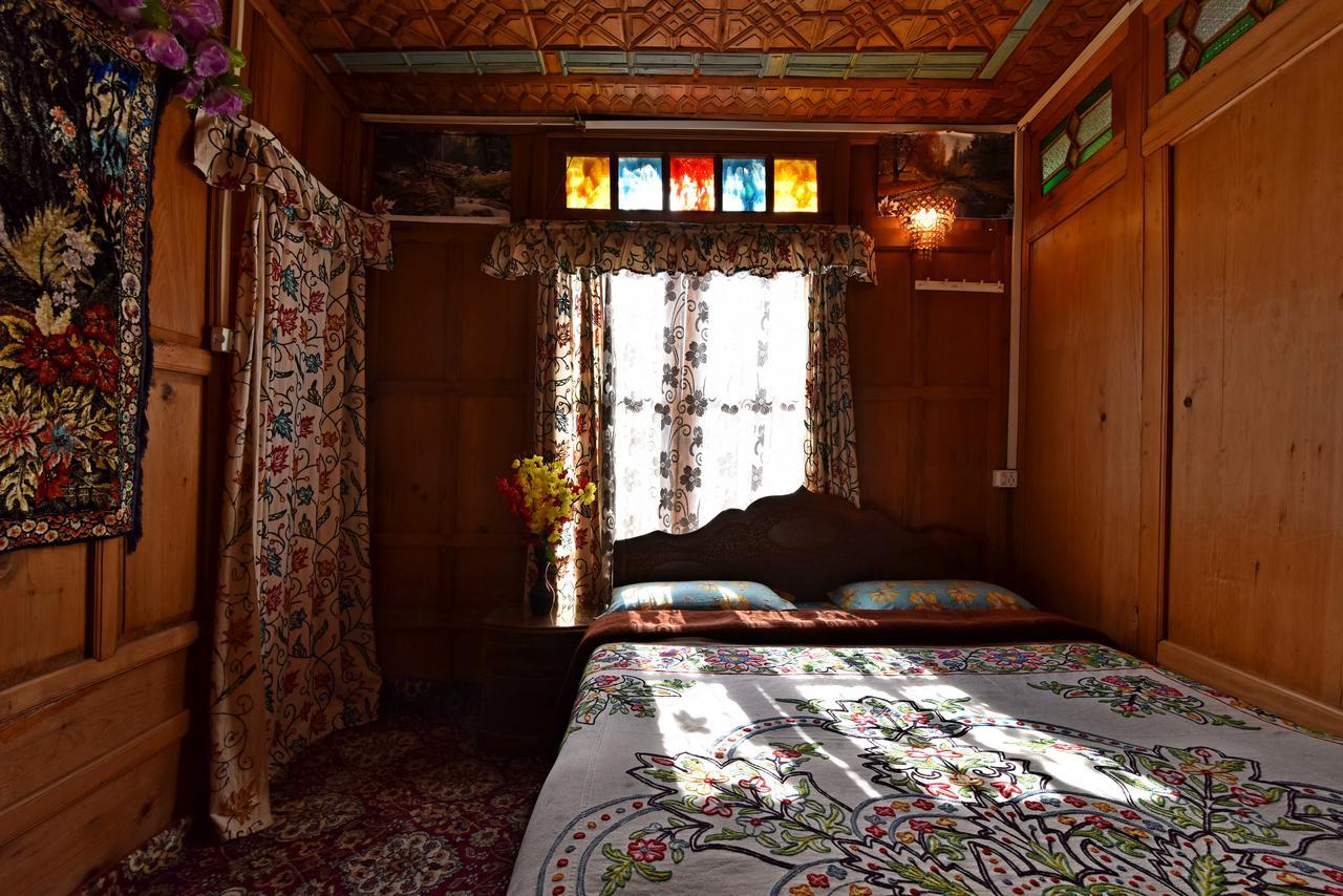 Lake Palace Group Of House Boats Srinagar  Ngoại thất bức ảnh